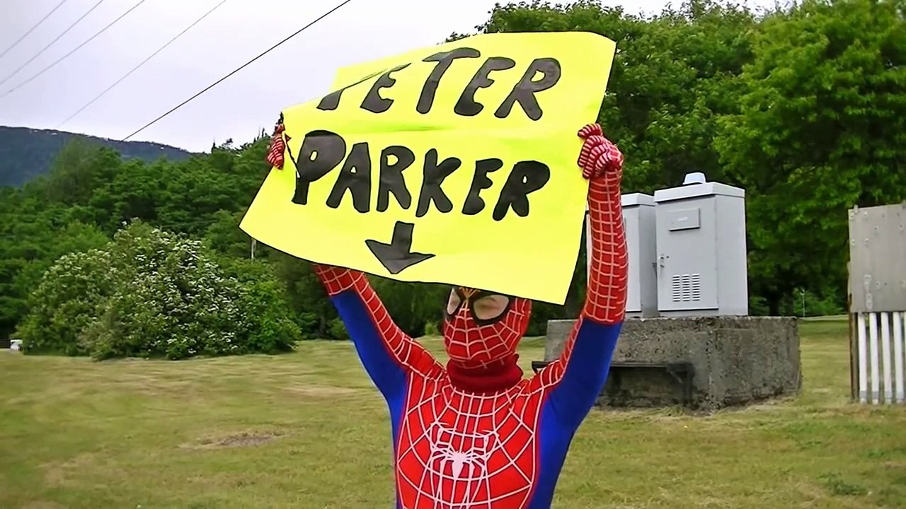 Spider-Man Reveals His Secrety Identity To The World