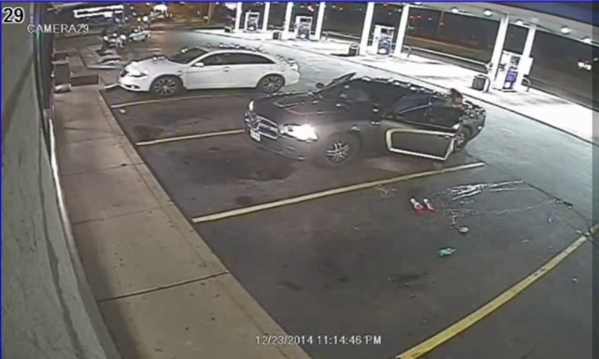 Violence Erupts After White Police Officer Shoo...