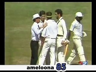 Javed Miandad VS Dennis Lillee Fight (J.Miandad in Full Paki Fight Style) - Video