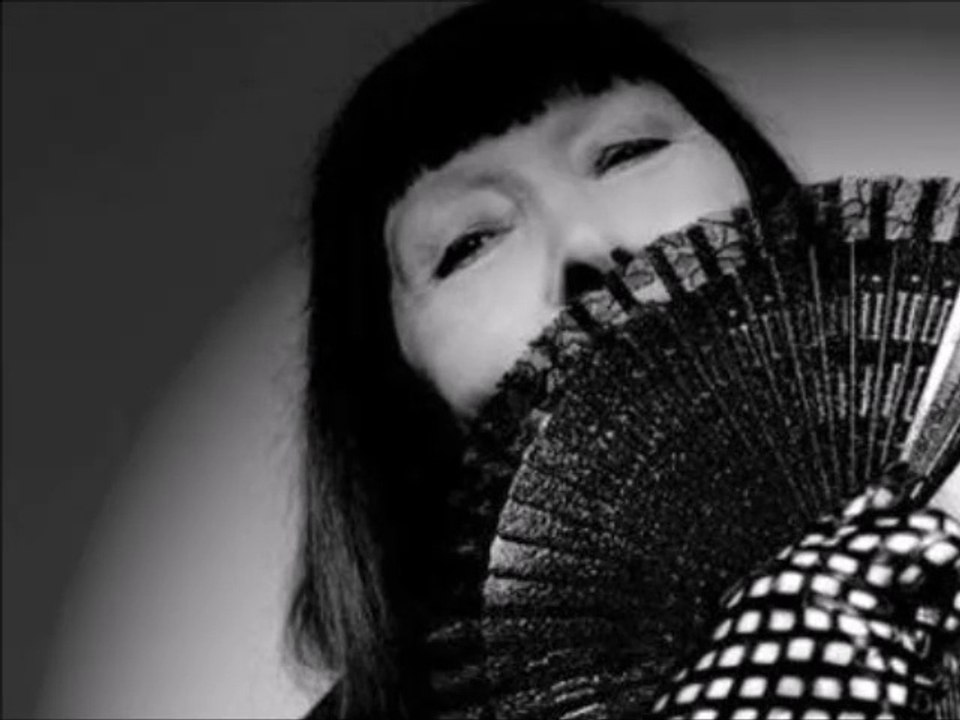 Brigitte Fontaine - Interview (Hors-Champs 25.12.2014)