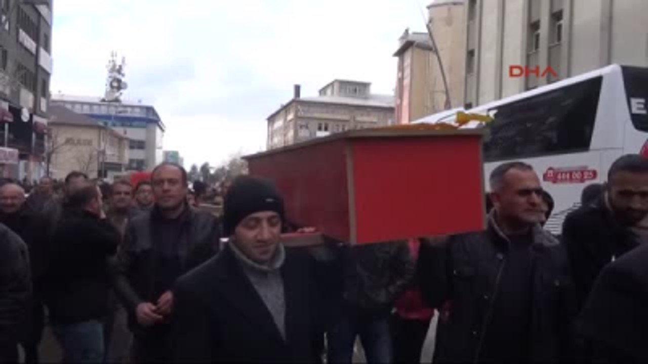 Tabut, Biber Gazı ve Yumurtalı Eylem