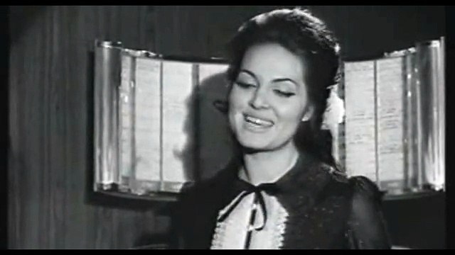 Aşk Eski Bir Yalan - Kamuran Akkor (Murat Soydan & Türkan Şoray)