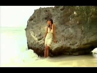 Shy'M - Femme de couleur