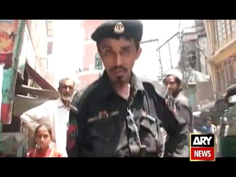 From Last 5 Years A Mentally Retarded Person is Controlling Traffic in Peshawar