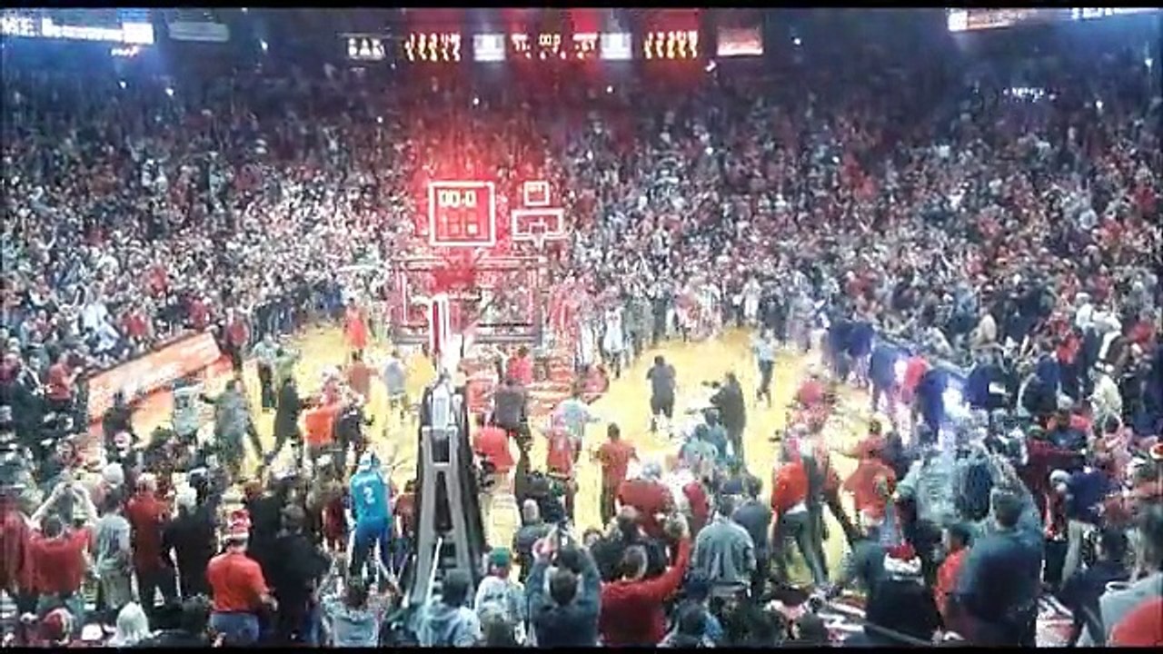 Rashad Vaughn and UNLV Basketball Upsets Arizona Basketball 2014
