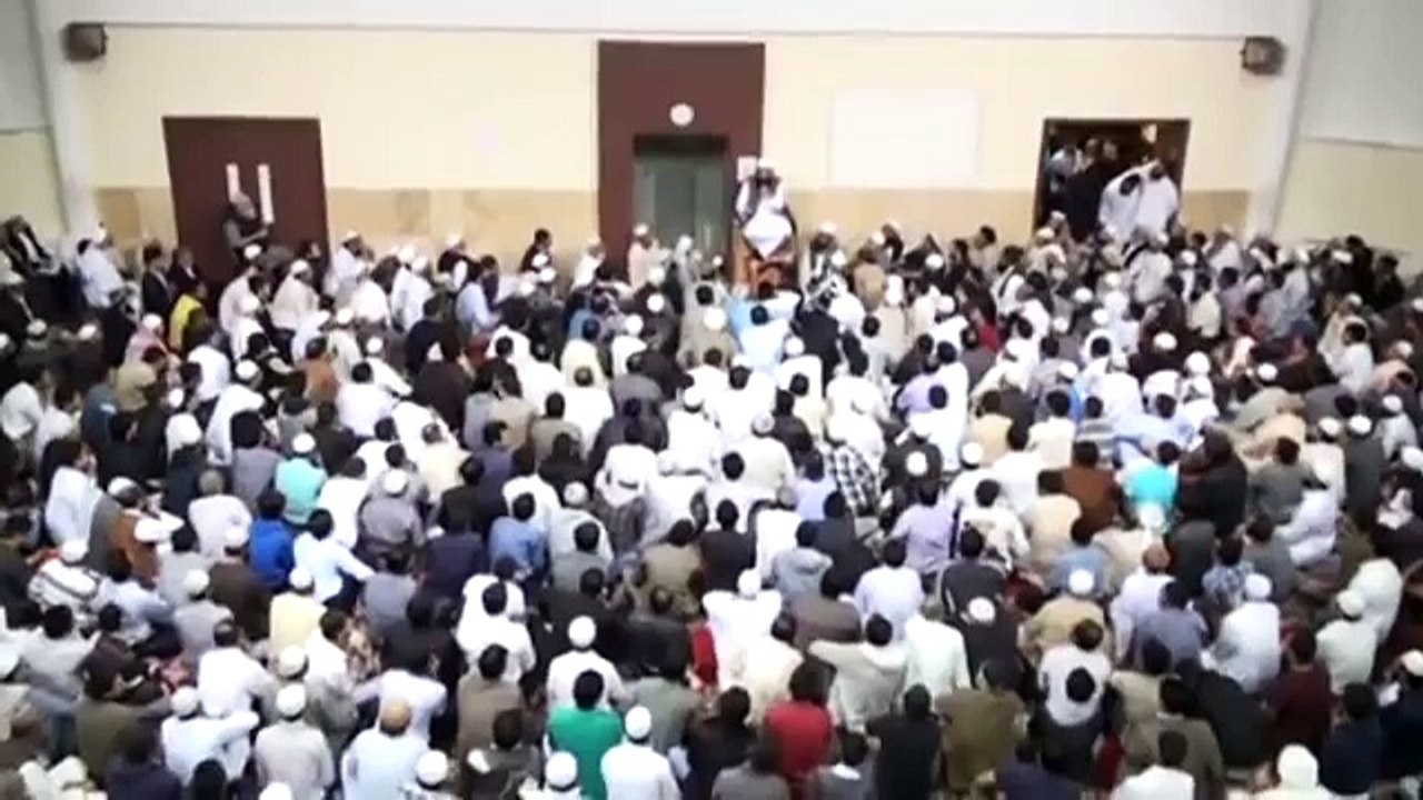 Maulana Tariq Jameel narrates a Funny Story of Bus Conductor _Nikaah_