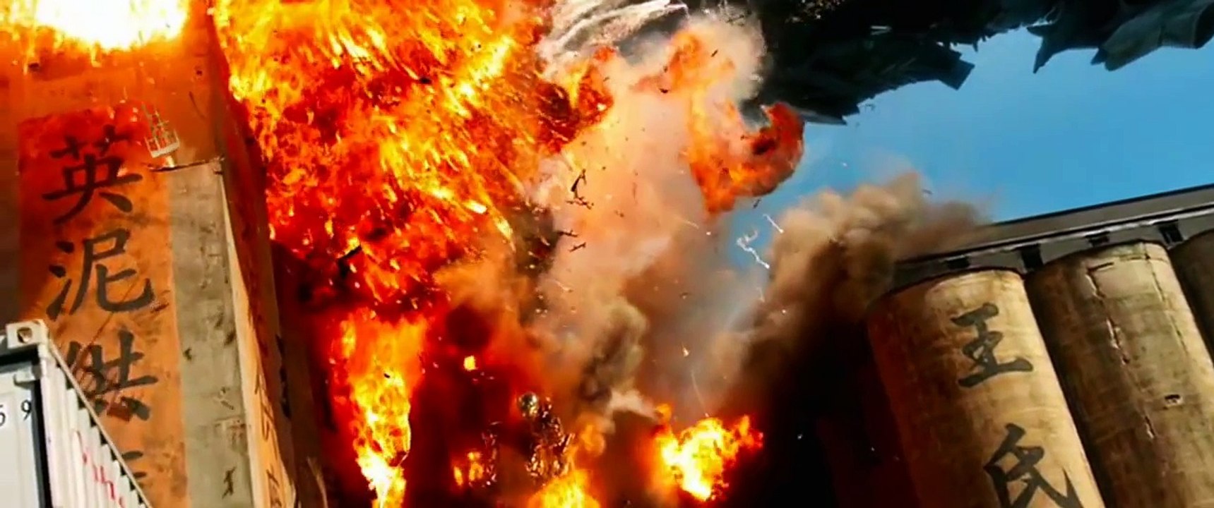 Optimus Prime vs. Lockdown Final Battle HD 1080p