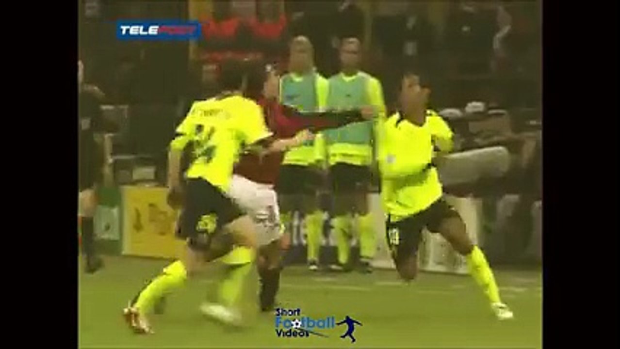 Ronaldinho Gaúcho is a genius!