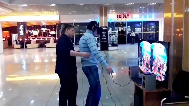 Пацан в 3D очках чуть не обосрался