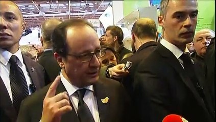 François Hollande appelle la majorité à la "responsabilité"