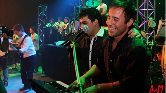 Te extraño, te olvido, te amo ( Y ahora... Vivo - 2012)