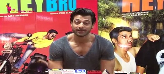 Exclusive Interview of Hey Bro Movie 2015 - Hanif Hilal Says I Am Playing The Role of Land Mafia