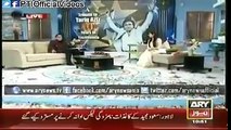 پی ٹی وی کے مایا ناز اینکر طارق عزیز نے پاکستان تحریک انصاف میں شمولیت کا عندیا دے دیا
