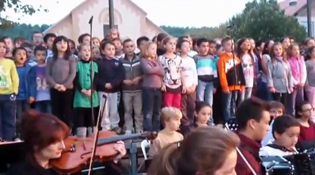 Un peu de vert sur le désert - Ecoles de musique et Lucie Aubrac - inauguration crèche les Lucioles