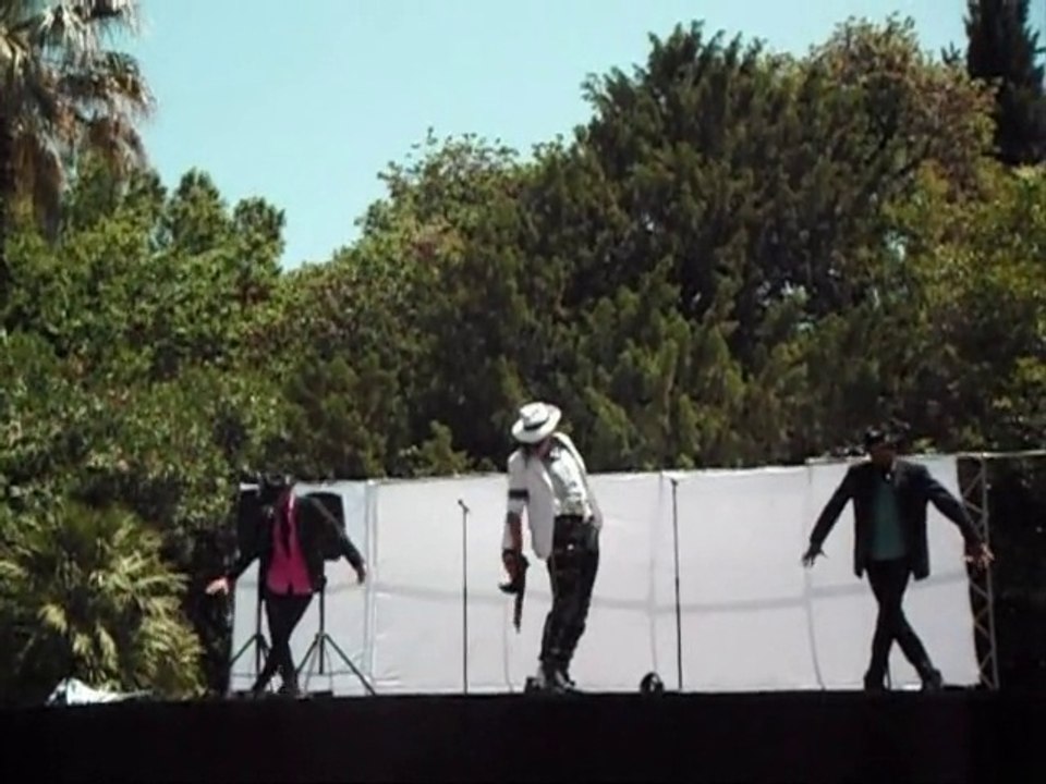 Mike Joseph Jackson France - Sosie de Michael Jackson - Toulon - Smooth criminal / dangerous