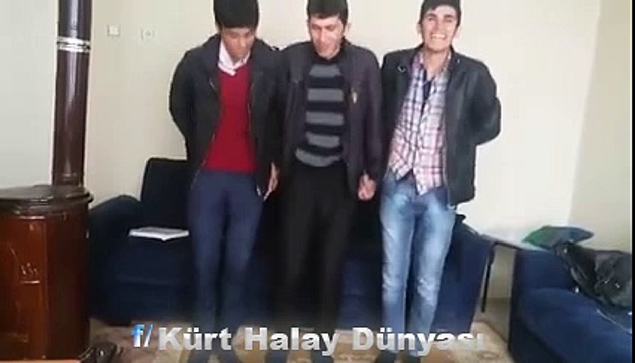 BEKAR EVİNDE HALAY