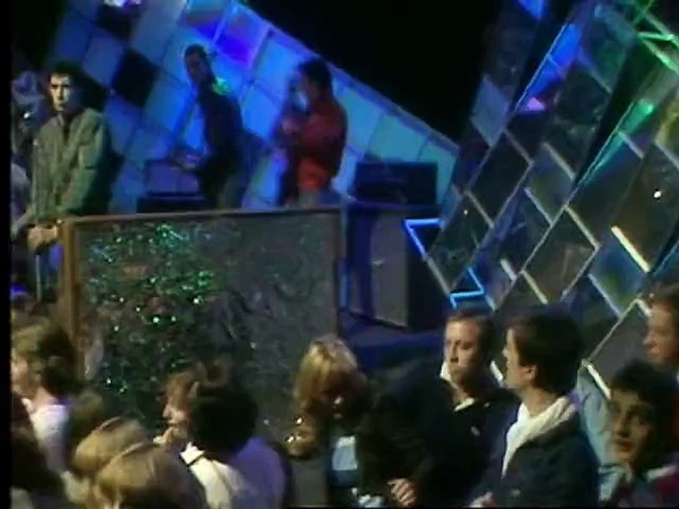 Sham 69 - Hurry Up Harry (TOTP 1st)