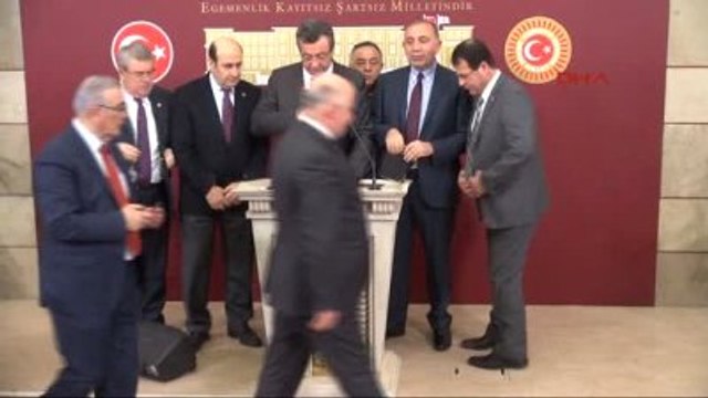 CHP Milletvekilleri, Mecliste Basın Toplantısı Düzenledi