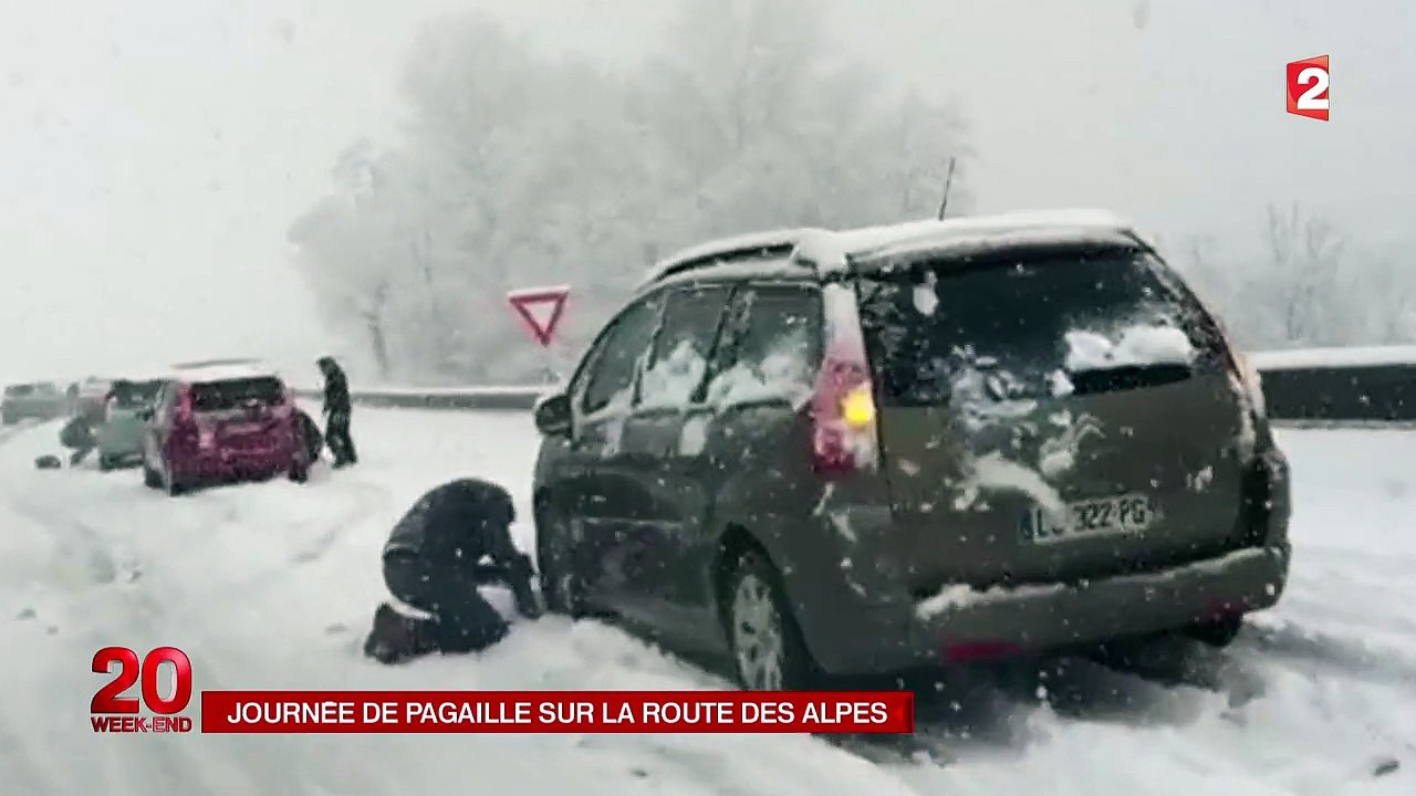 La route des vacances fortement perturbée par la neige