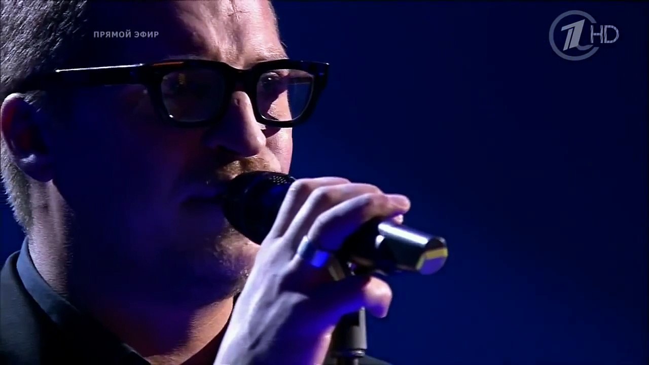 нереально круто!!! парень перепел Стинга! 'Shape Of My Heart'