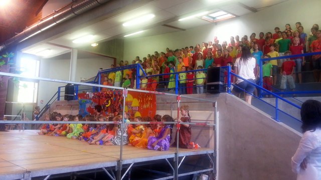 Kermesse 2014 à Saint Blaise du Buis - vidéo 2