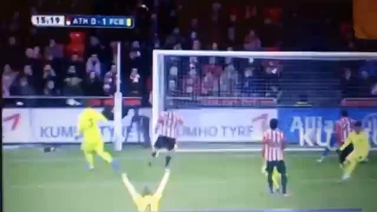 أهداف مباراة أتلتيكو بلباو وبرشلونة الهدف الأول 8__2__2015