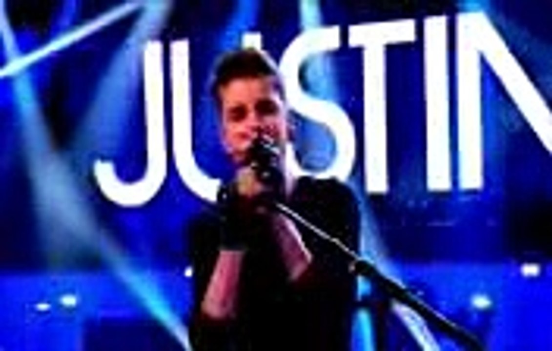 justin bieber u got it bad because of you live this is justin bieber 2011