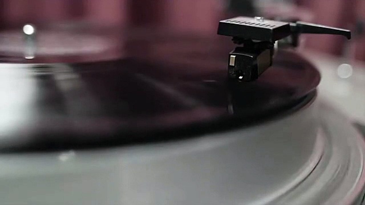Pan People  - Sooner Or Later - Epic Records - 30/05/1975