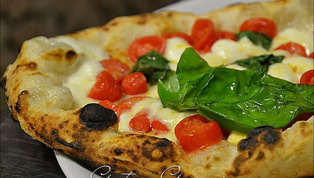 Gli uomini duri sono gli ultimi a morire.