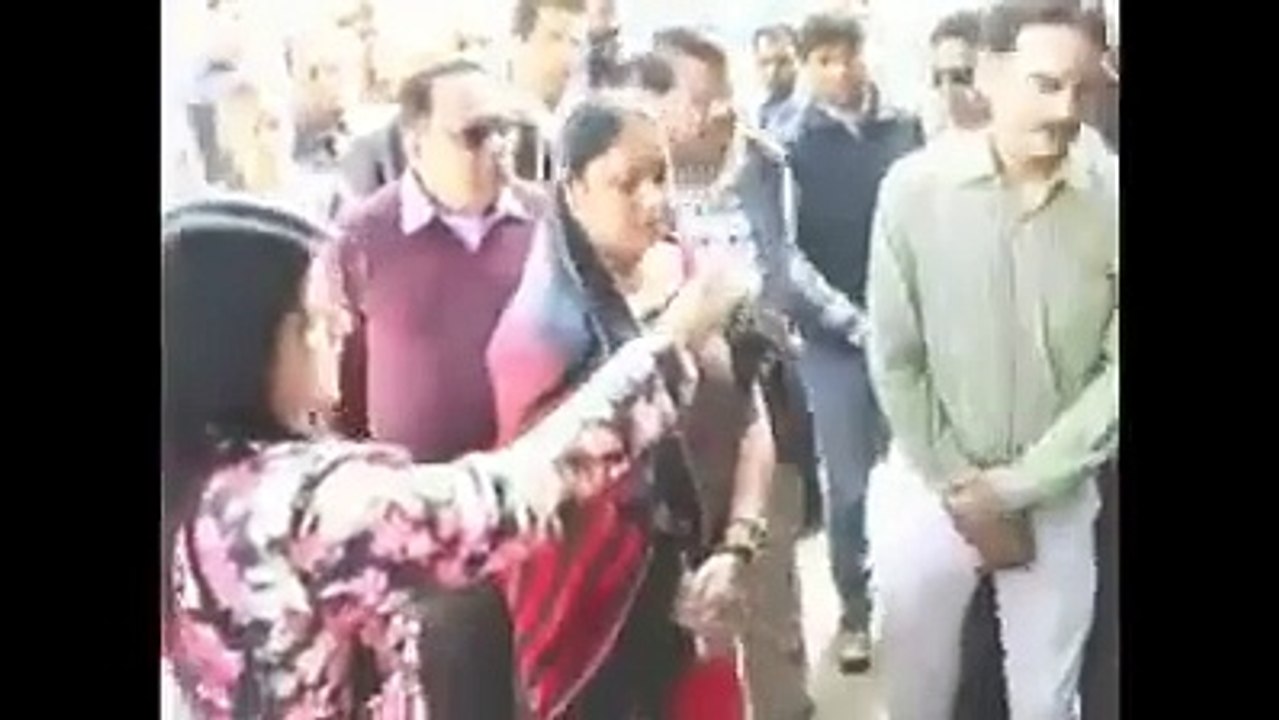 Few go Find honest officer Then see which department is not working properly