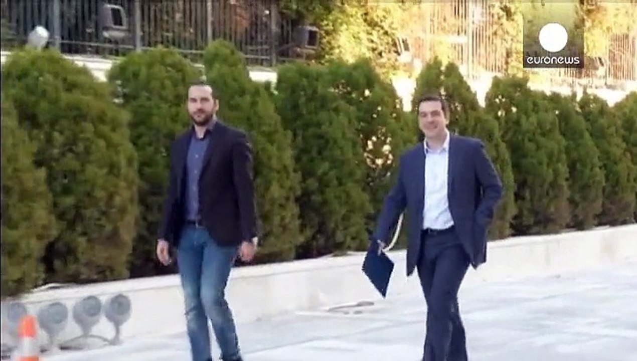 Atina reform paketini Brüksel'e gönderdi