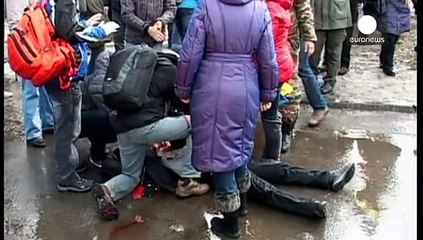 Dos muertos al explotar una bomba en una manifestación en Ucrania