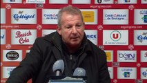 Foot - L1 :Courbis «Plus de soucis de maintien»