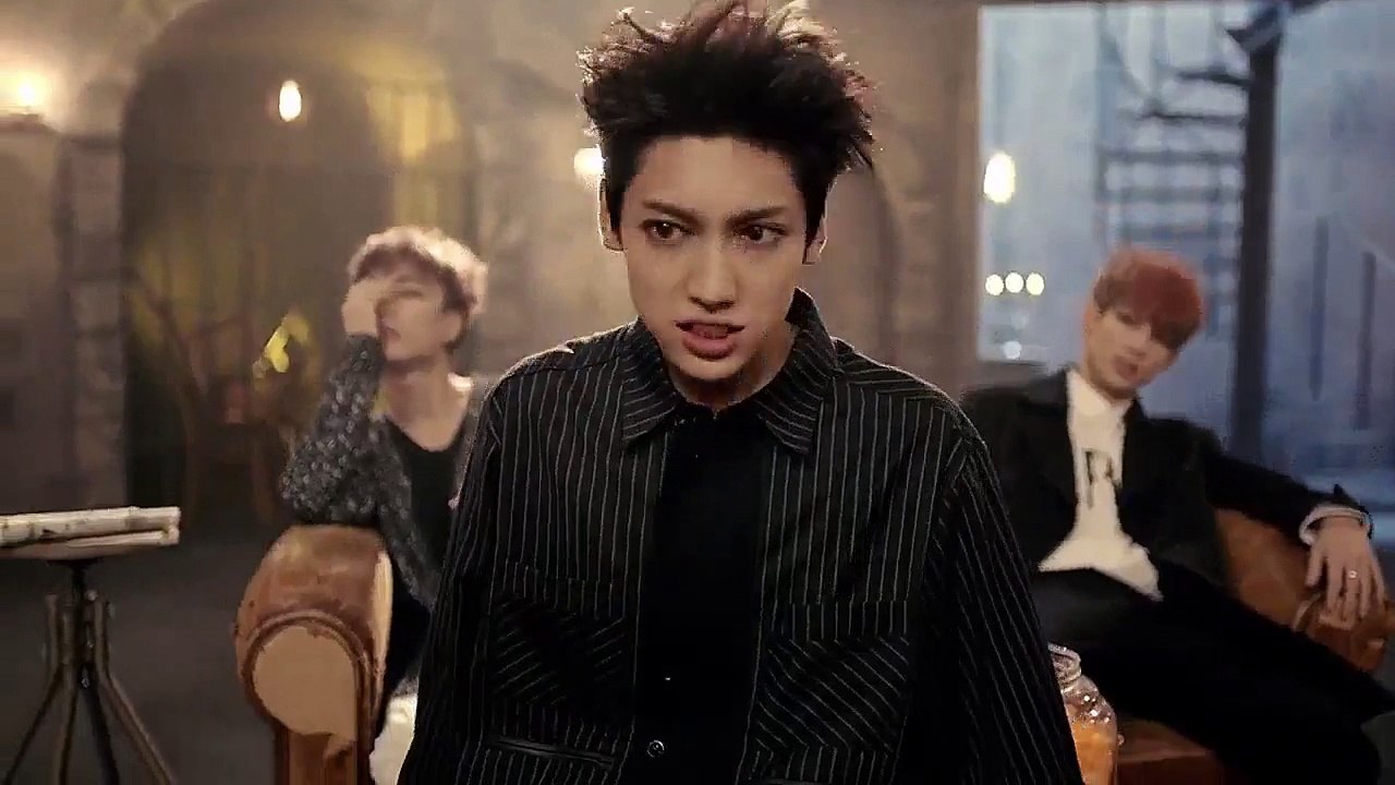 BOYFRIEND (보이프렌드) - WITCH