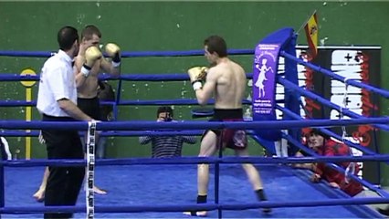 3 COMBATE KICK BOXING