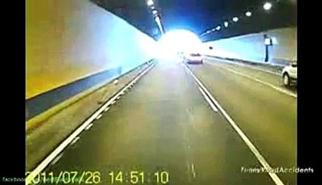 Funny road accidents,Funny Videos, Funny People, Funny Clips, Epic Funny Videos Part 28