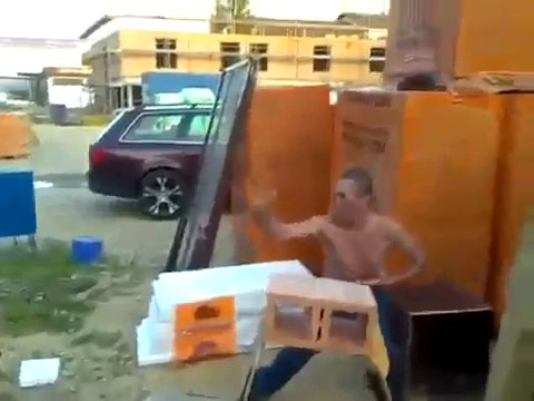 Bruce Lee Polonais VS Brique