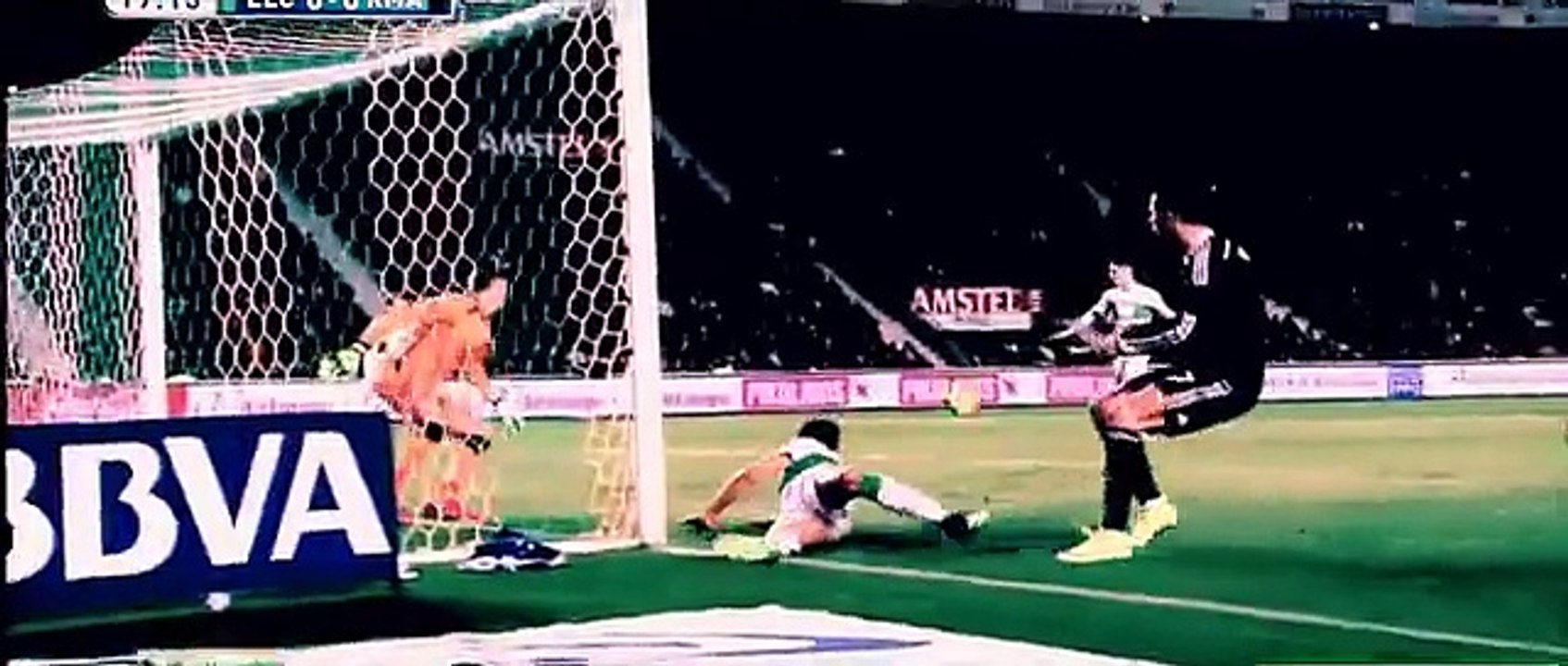 رونالدو يهدر فرصة غريبة امام التشي