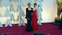 Fifty Shades star Dakota Johnson brings mum to the Oscars