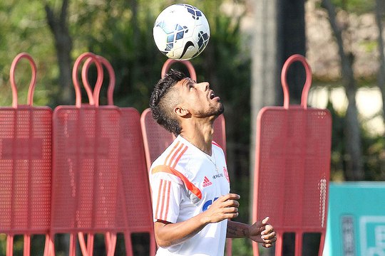 Luxa cobra definição sobre situação de Léo Moura