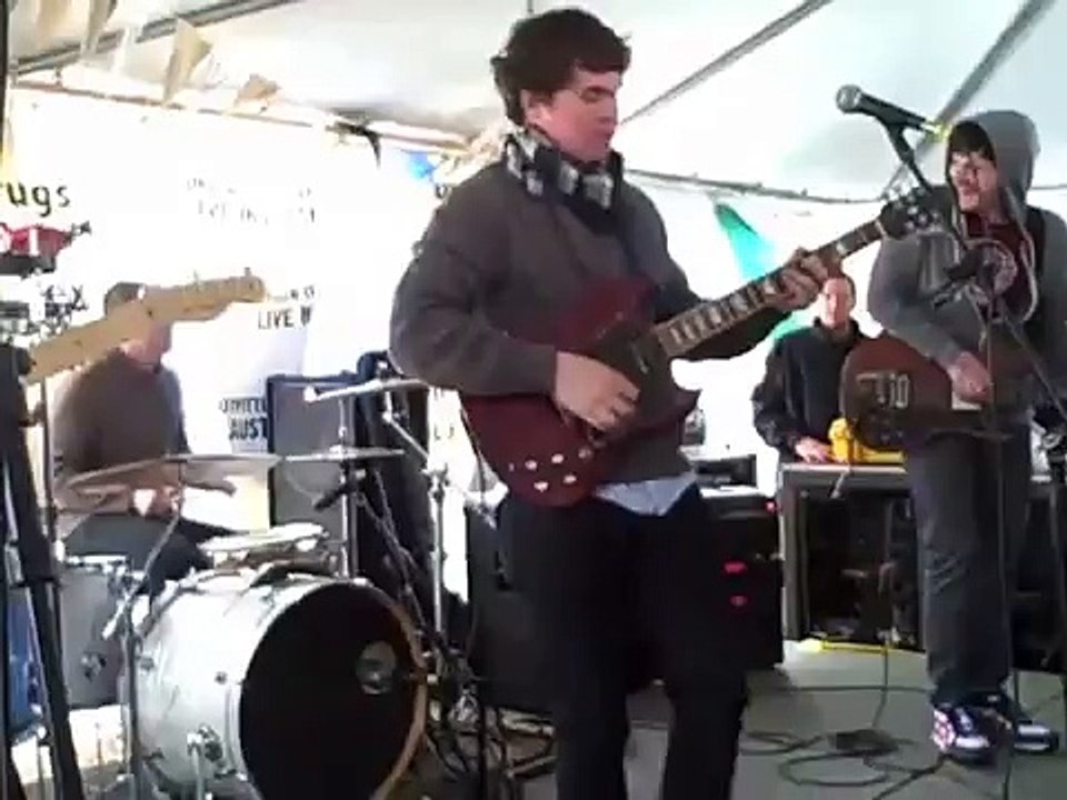 UO Live: Surfer Blood at Urban Outfitters Backlot — Austin, TX