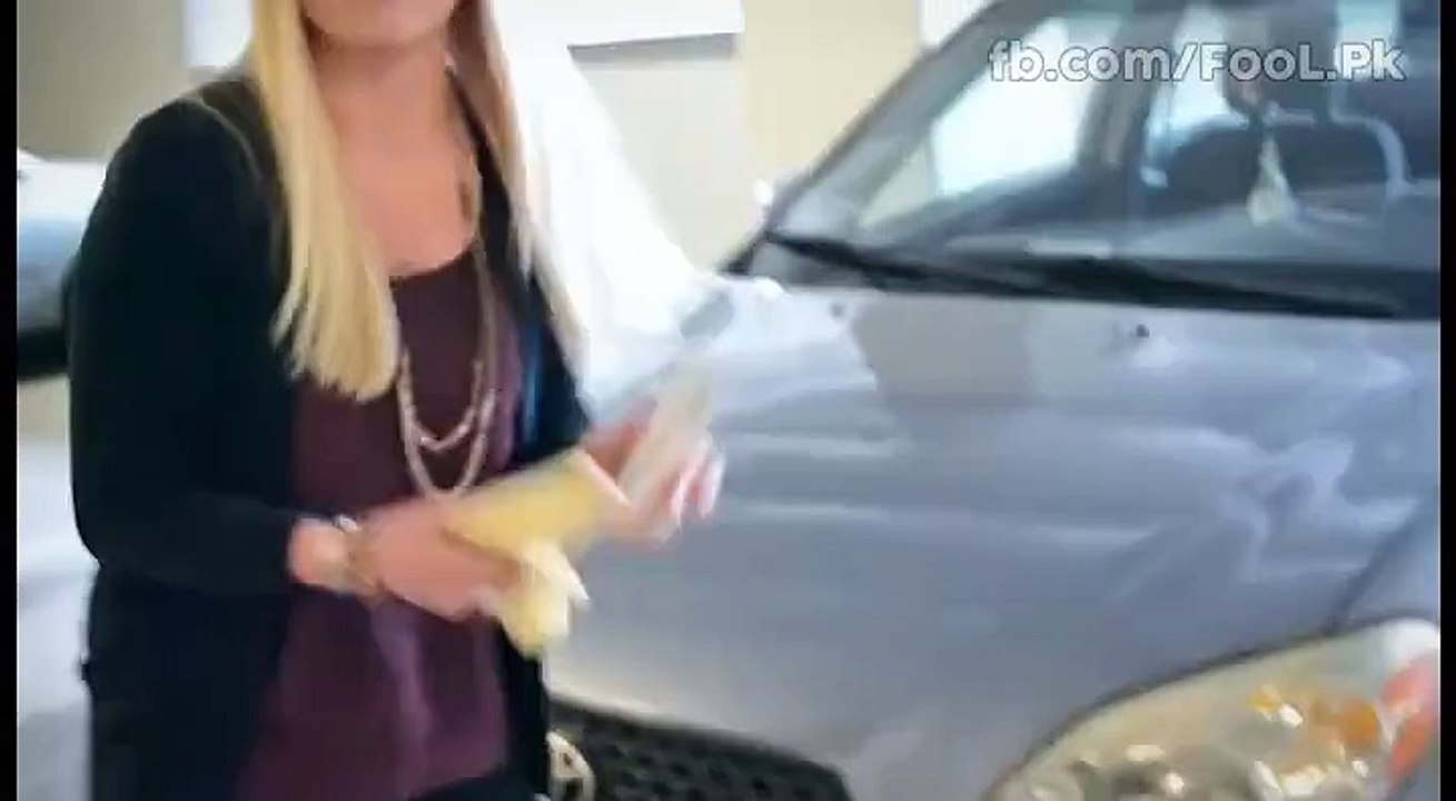 SO COOL! Clean headlights with toothpaste. Amazing results. I 'm trying this ...