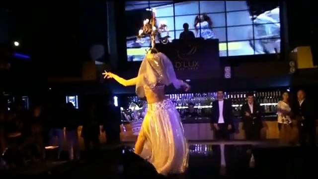 Egyptian Belly Dance with candelabra - shamadan - Amira Abdi