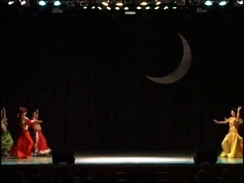 Hot Belly Dance Latino Arabic Fusion - Amira Abdi