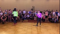 Doğuştan engelli kızın mükemmel dansı