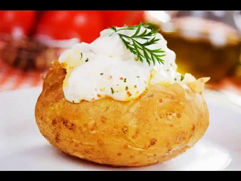 RESTAURANT QUALITY MICROWAVED BAKED POTATOES