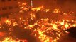 Residents flee Karachi blaze