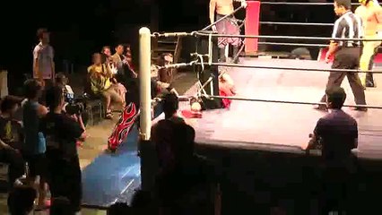 BUKI & 'brother' YASSHI vs. Dragon JOKER & TARU