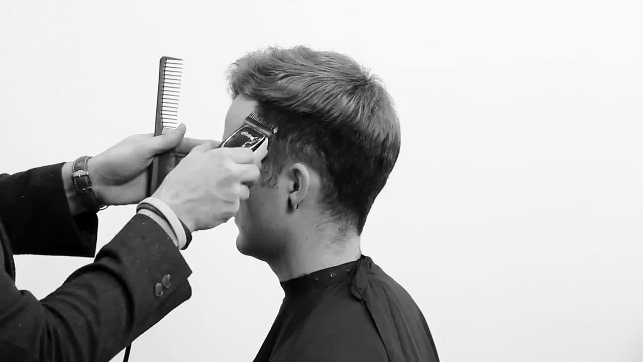 Tutorial Cara Mencukur Potongan Rambut Jambul Model Pompadour