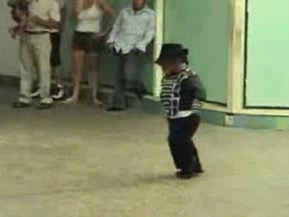 Mini-michael-jackson
